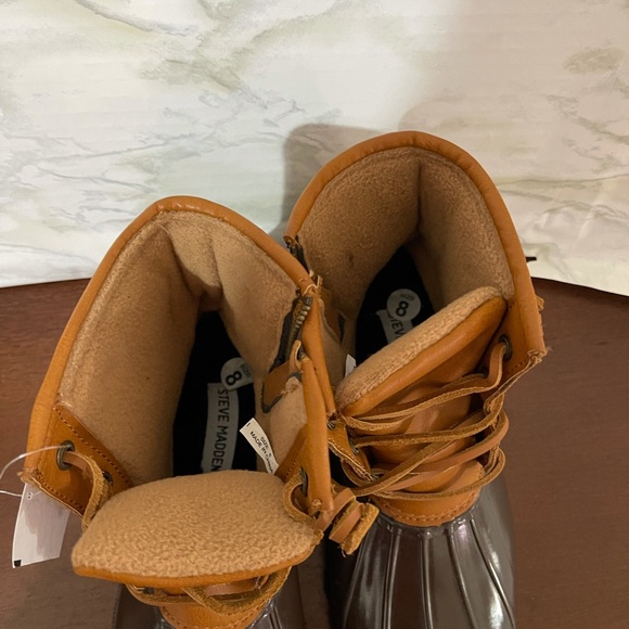 Starve Madden Women’s Boots - Picture 2 of 4